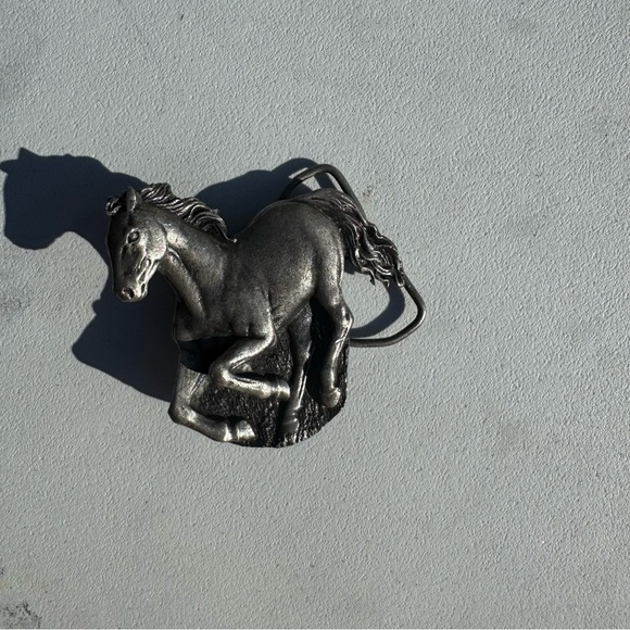 Vintage Bergamot Brass Works Horse Belt Buckle – Solid Cast Metal – USA Made - Picture 1 of 3